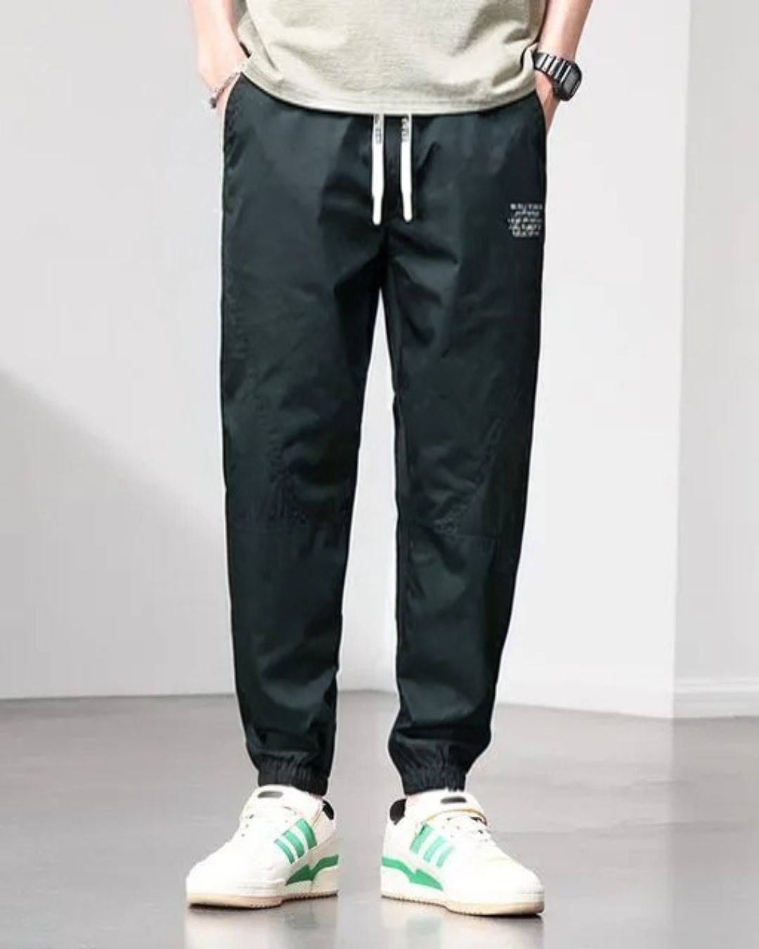 Strong® - Jogger para Caballero Estilo Retro Americano
